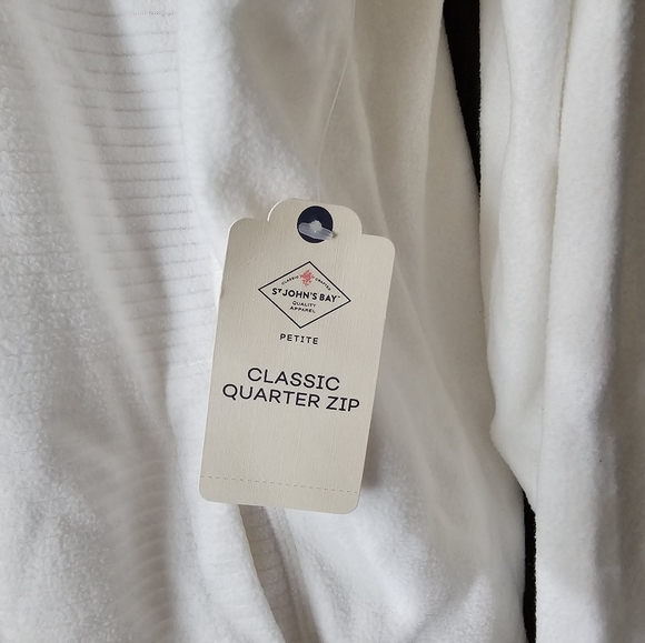𝐒𝐭 𝐉𝐨𝐡𝐧'𝐬 𝐁𝐚𝐲 white fleece XL Petite 𝐑𝐞𝐭𝐚𝐢𝐥 $𝟑𝟐 New with tags - Picture 10 of 14
